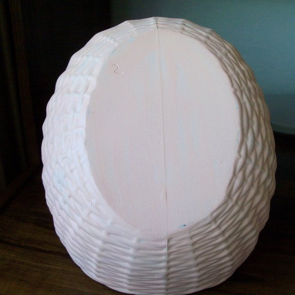 Vintage porcelain large basket (#EV1587) - Picture 6 of 6